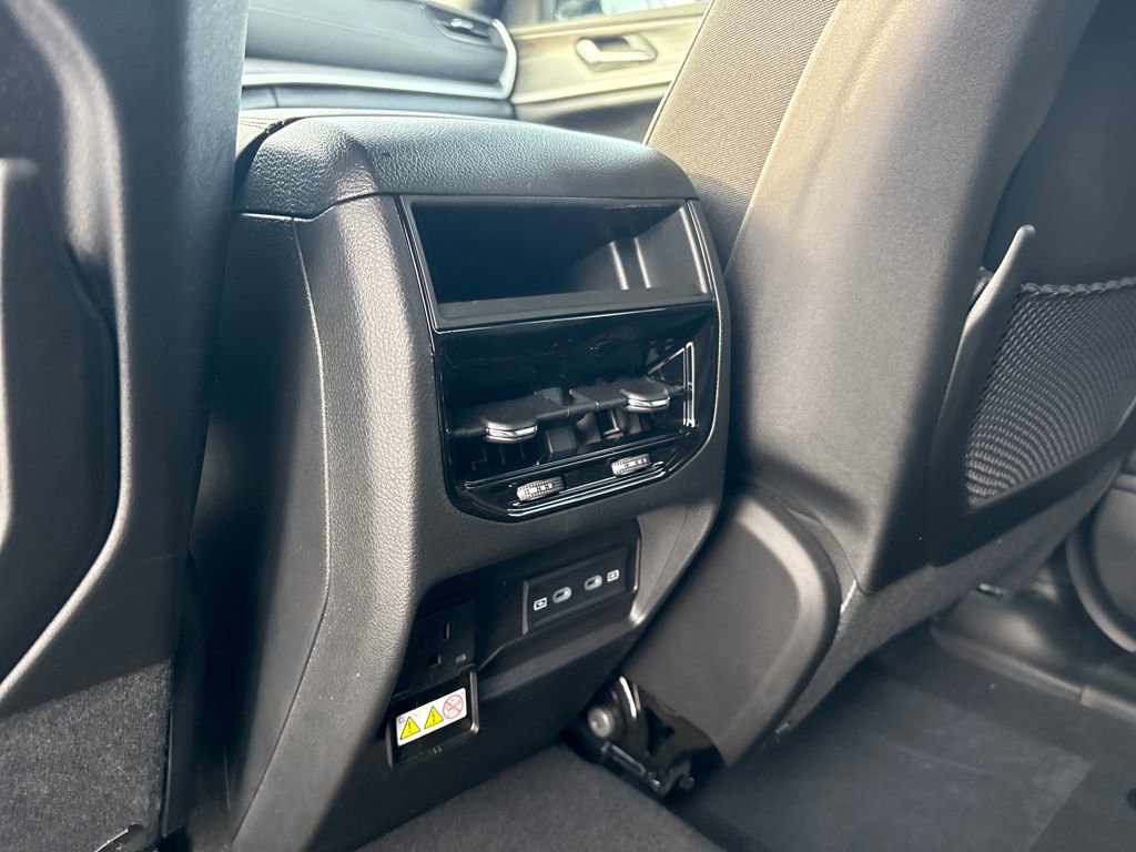 New 2026 Jeep Grand Cherokee Altitude image 33