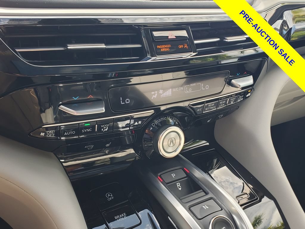 Certified 2024 Acura MDX w/ Technology Package FWD image 31