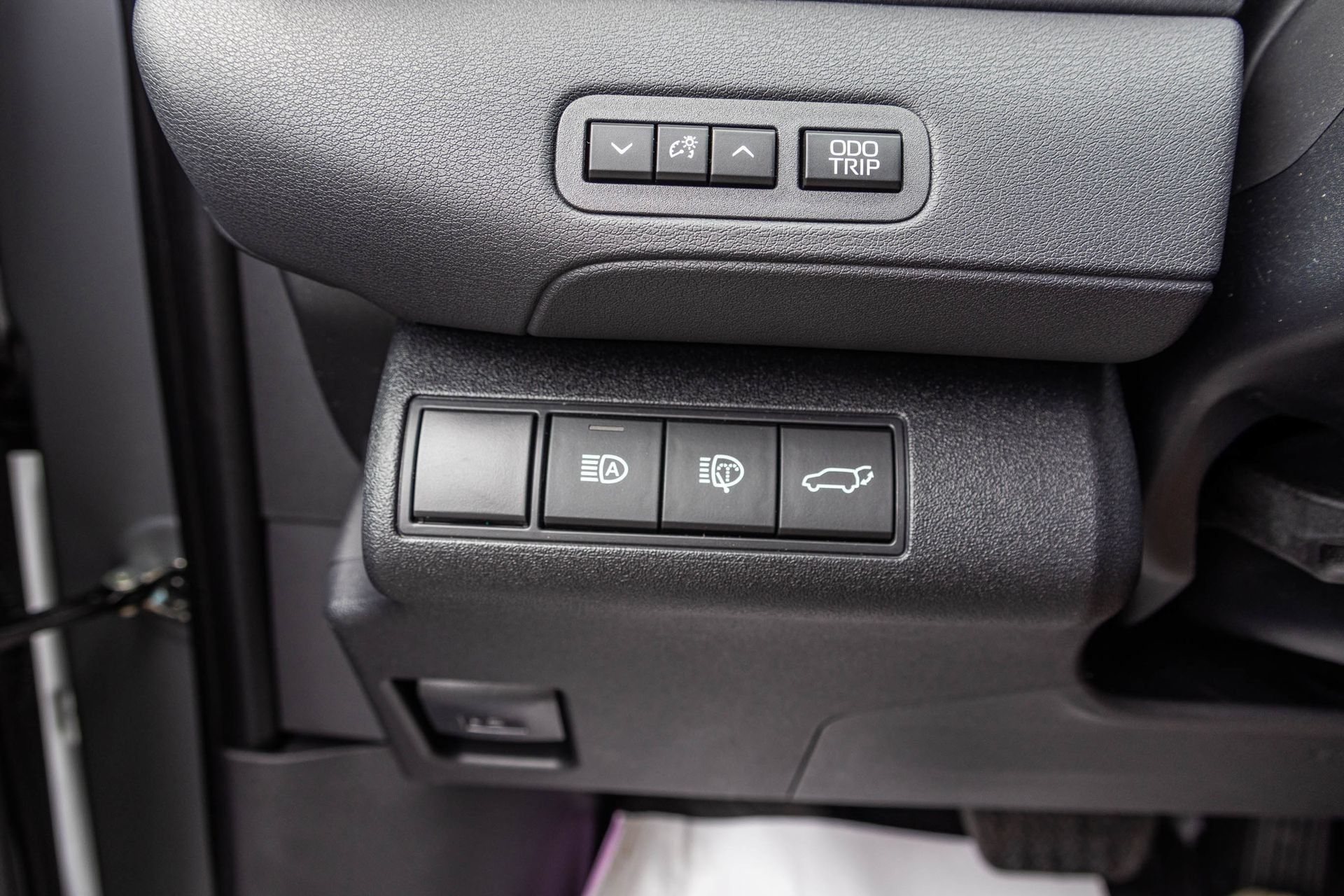 New 2026 Subaru Uncharted AWD image 31