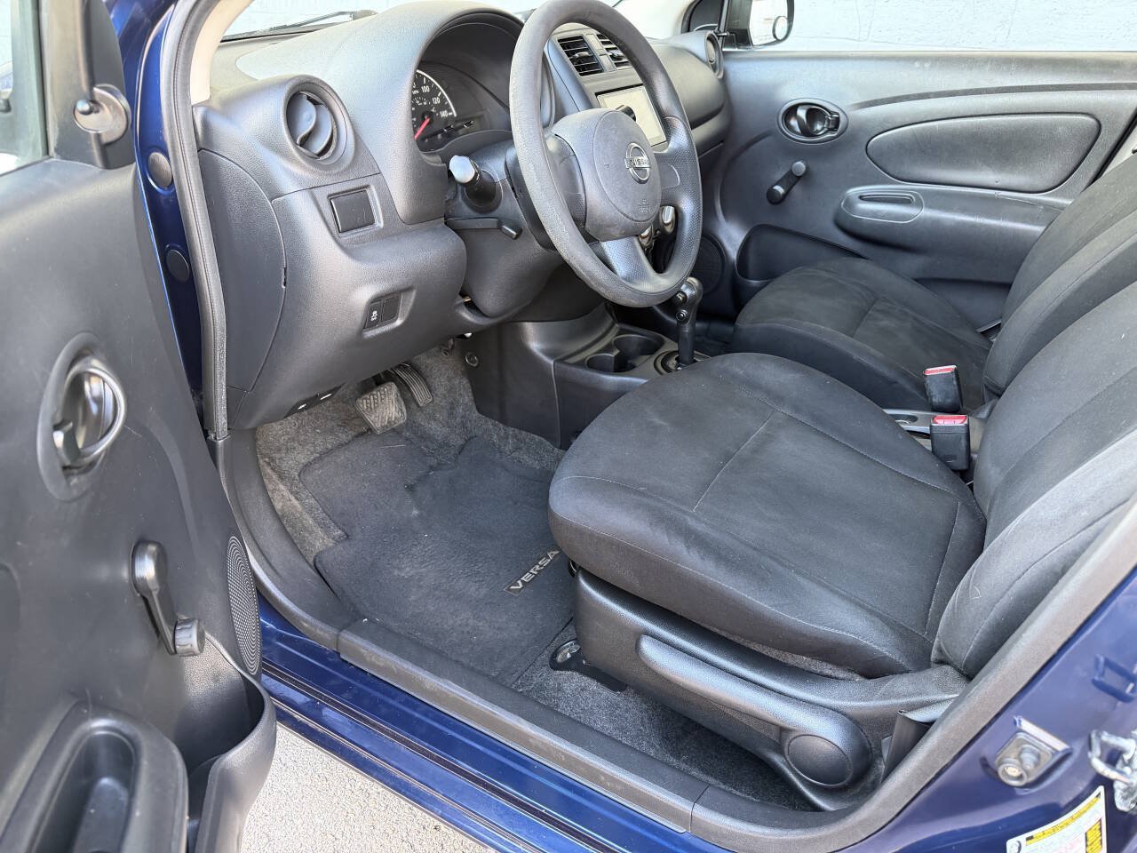 Used 2012 Nissan Versa S FWD image 6