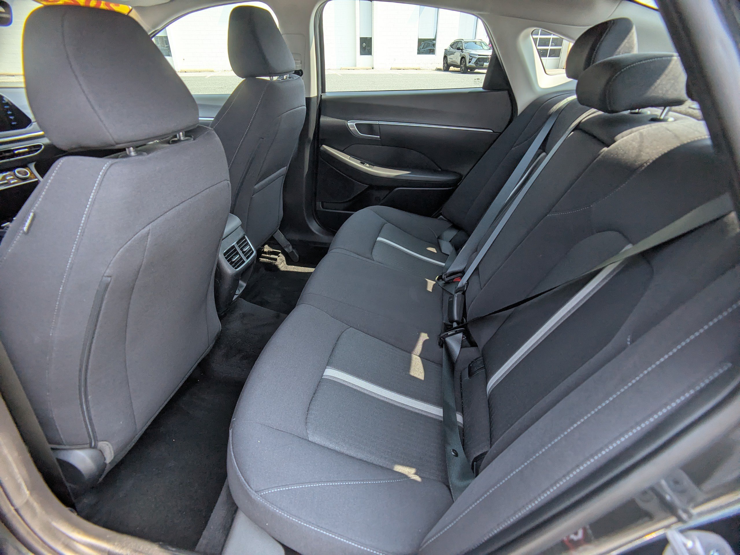 Used 2023 Hyundai Sonata SEL w/ Convenience Package FWD image 14