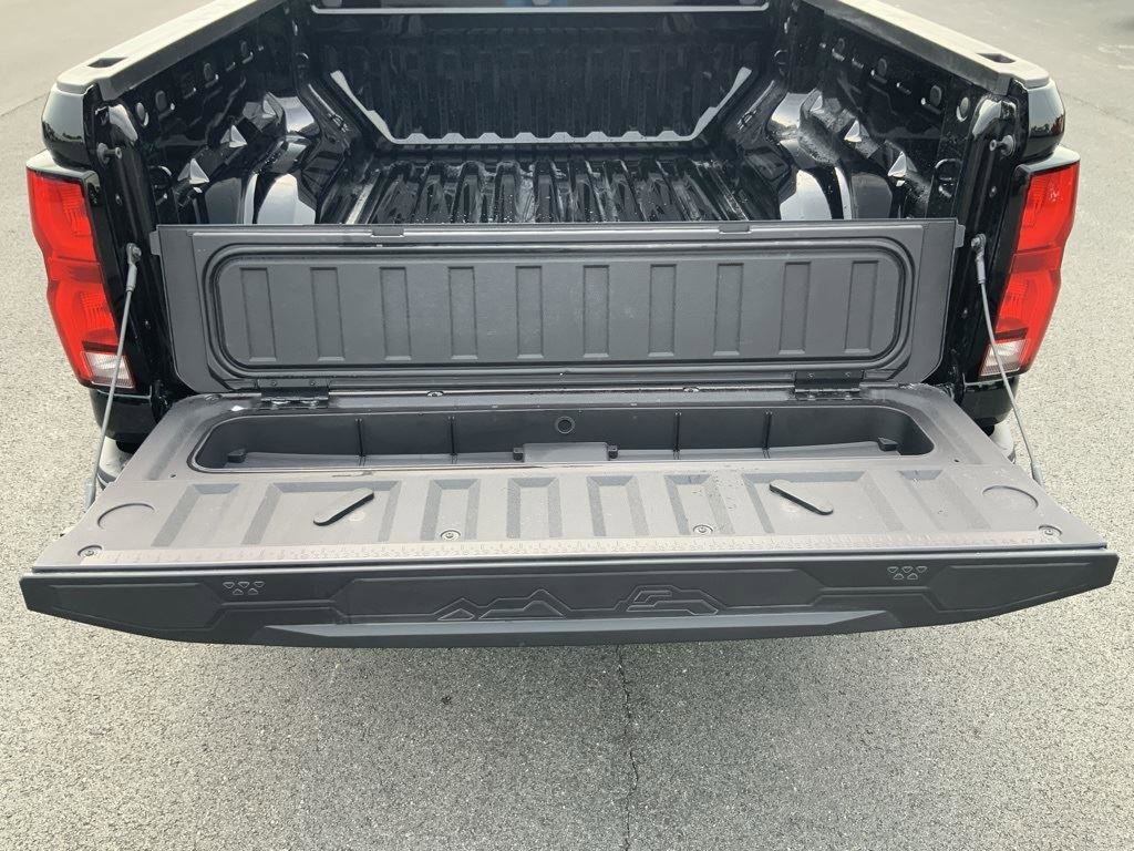 New 2026 Chevrolet Colorado LT w/ LT Convenience Package image 14