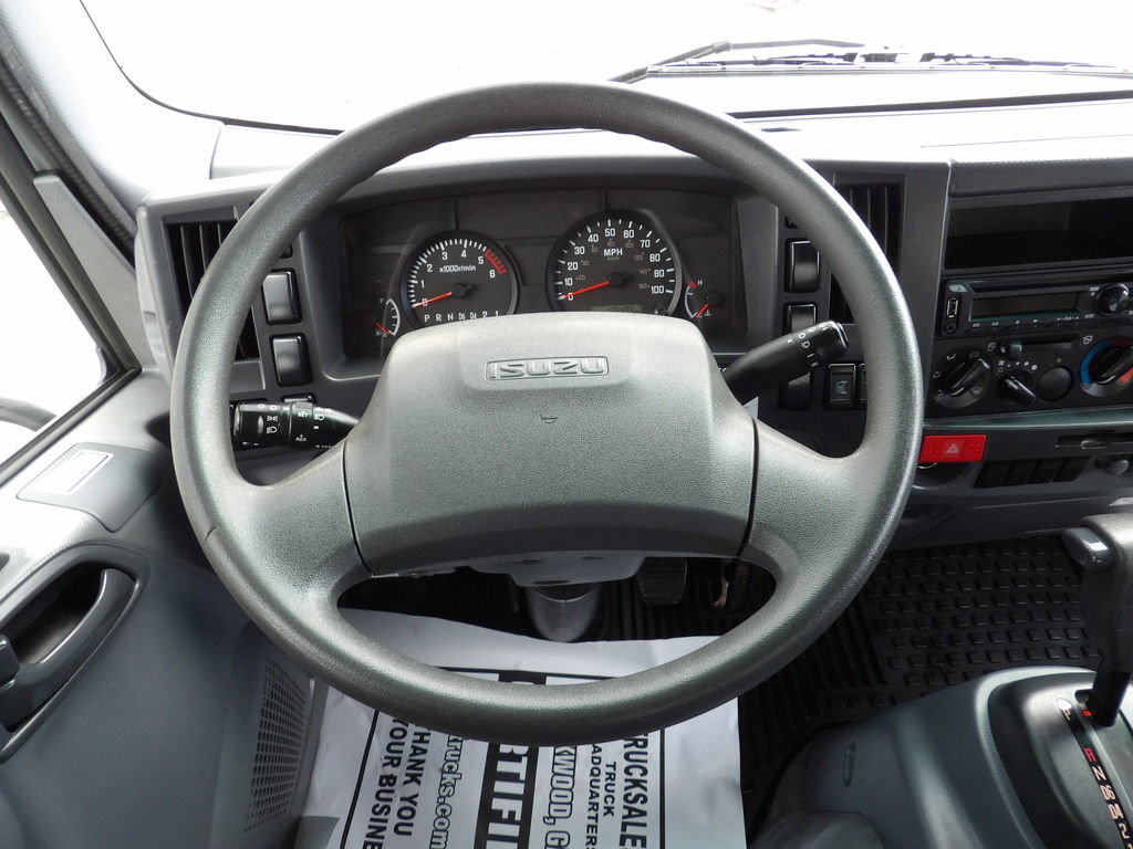 Used 2020 Isuzu NPR RWD image 20