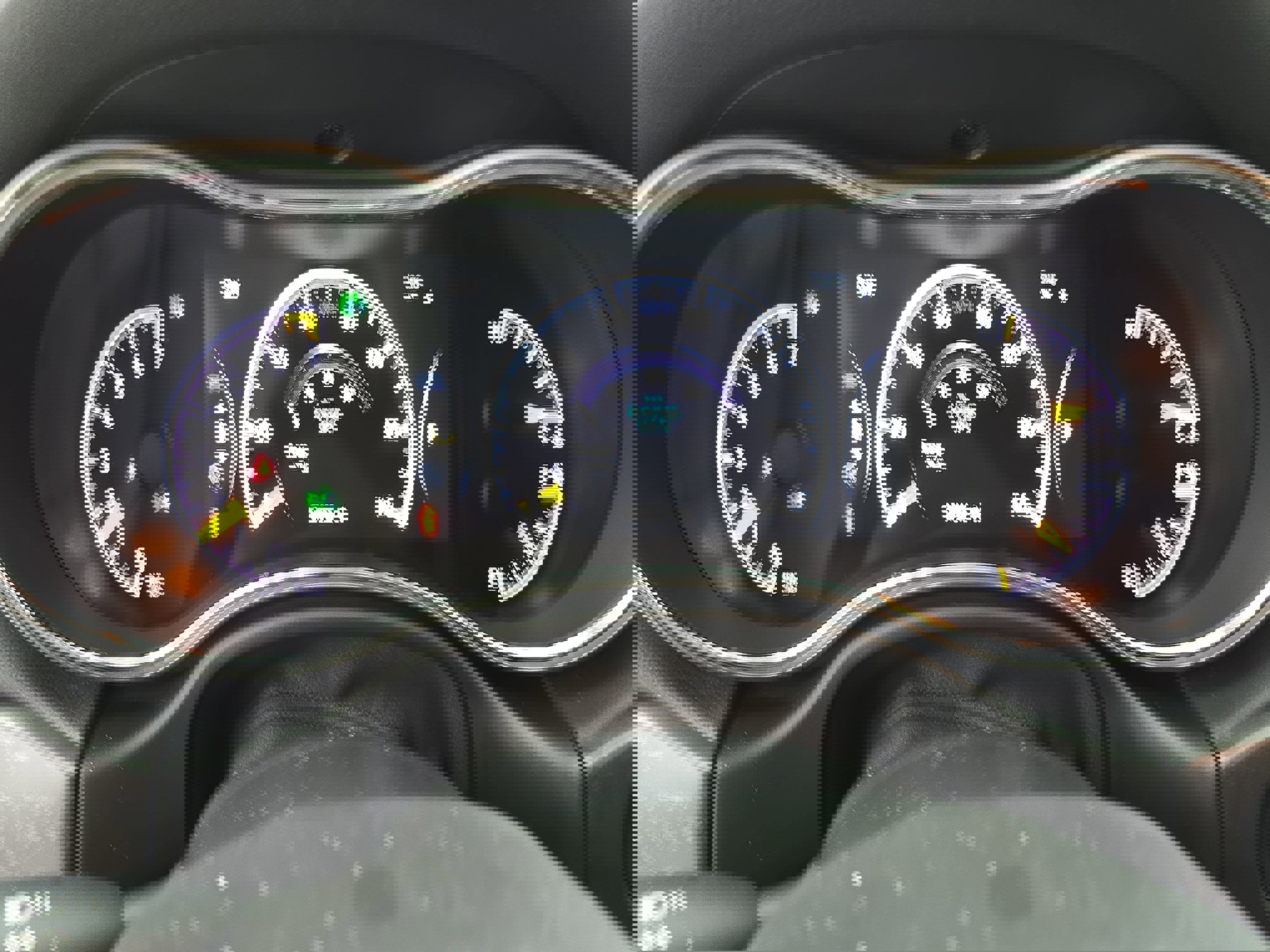 Used 2018 Jeep Grand Cherokee Limited image 19