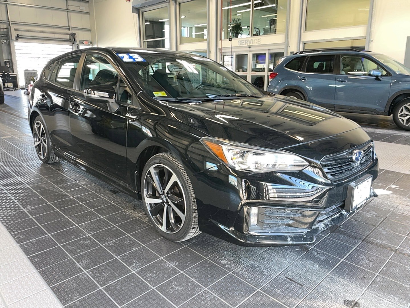 Used 2023 Subaru Impreza 2.0i Sport image 1