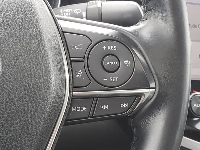 Used 2020 Toyota Camry XLE w/ Driver Assist Package image 21