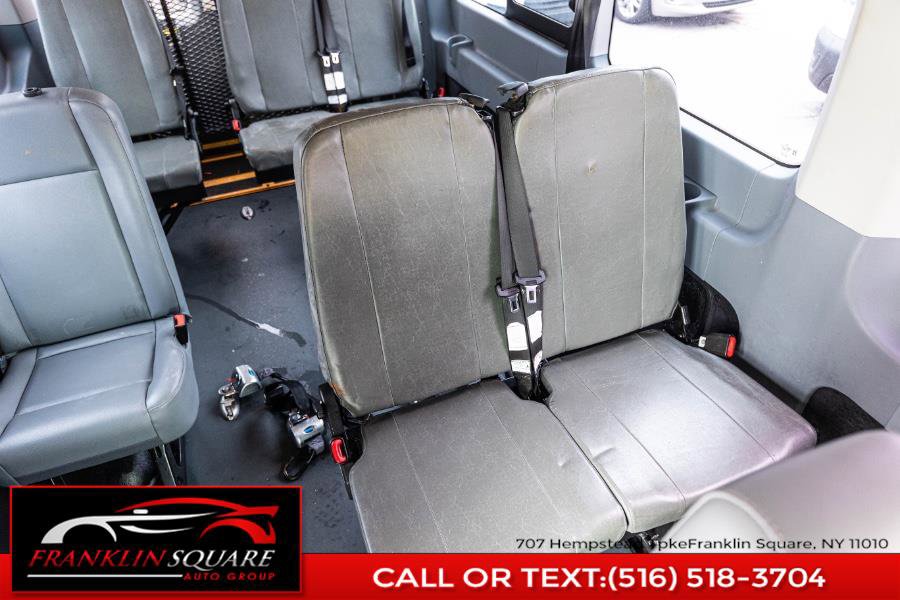 Used 2017 Ford Transit 350 XL image 29