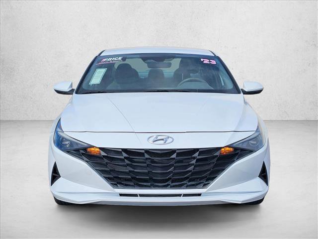 Used 2023 Hyundai Elantra Blue FWD image 2