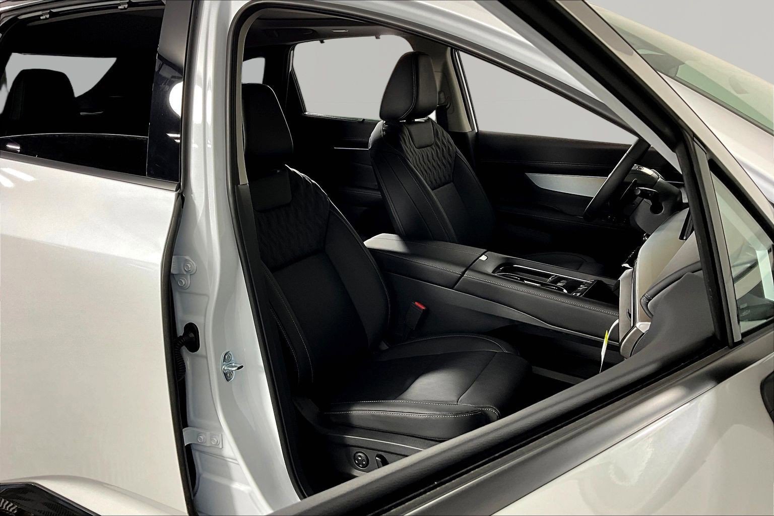 New 2026 Nissan Murano Platinum w/ Cargo Package AWD/4WD image 19