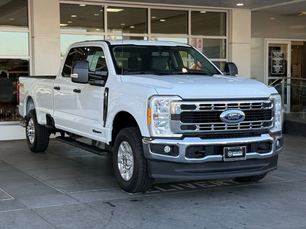 Used 2023 Ford F350 XLT image 6