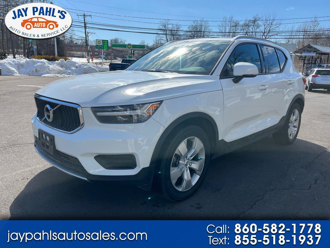 Used 2019 Volvo XC40 T5 Momentum