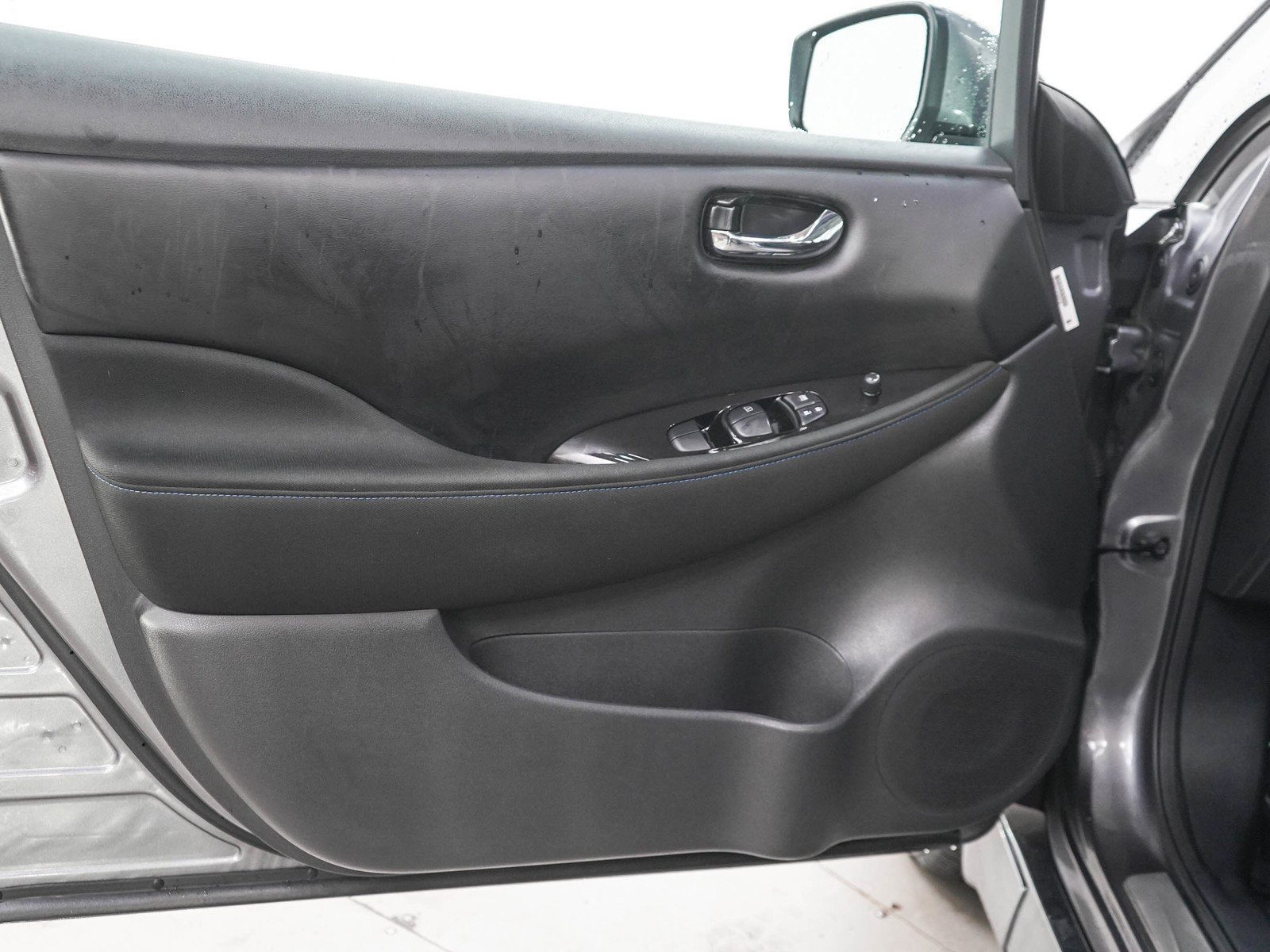 Used 2024 Nissan Leaf SV Plus FWD image 18