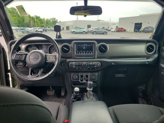 Used 2022 Jeep Wrangler Unlimited Sport AWD/4WD image 21