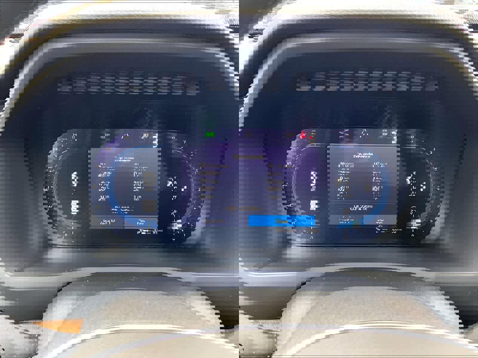 Used 2024 Volvo XC90 B6 Plus w/ Protection Package Premier image 26