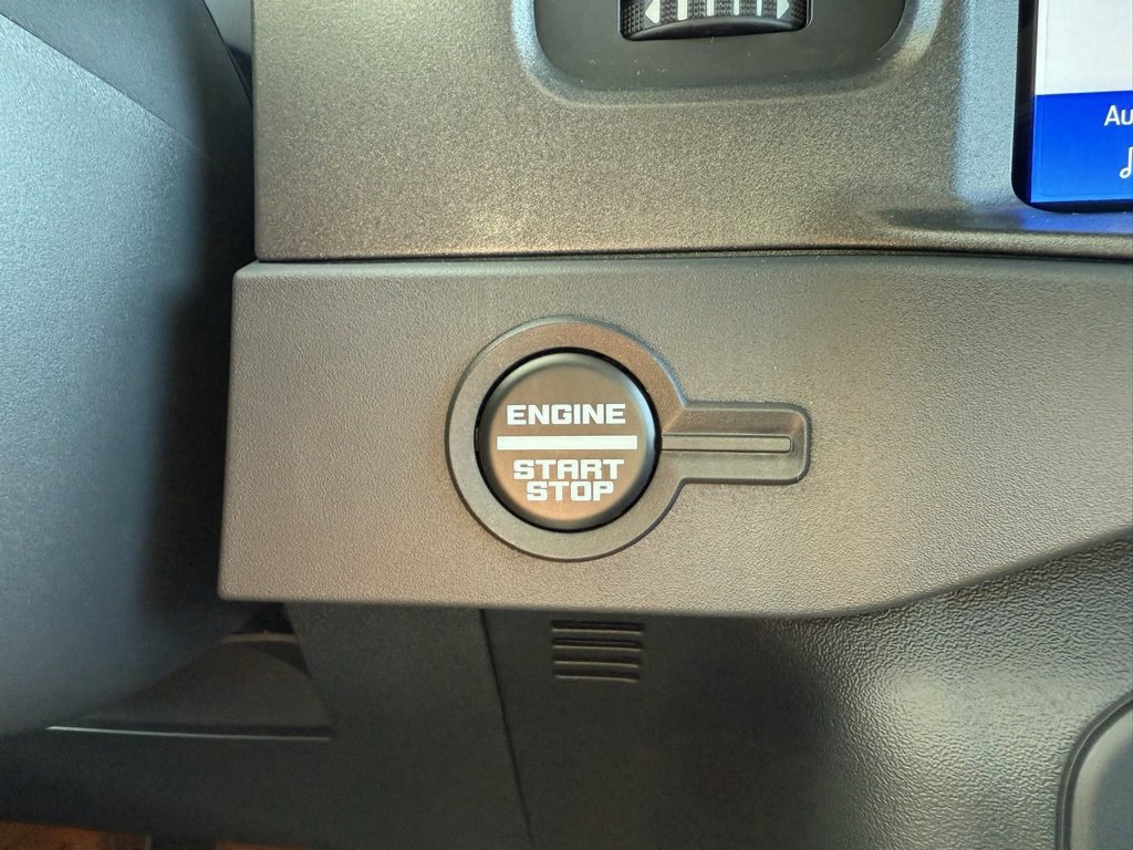 New 2025 Ford Bronco Badlands image 47