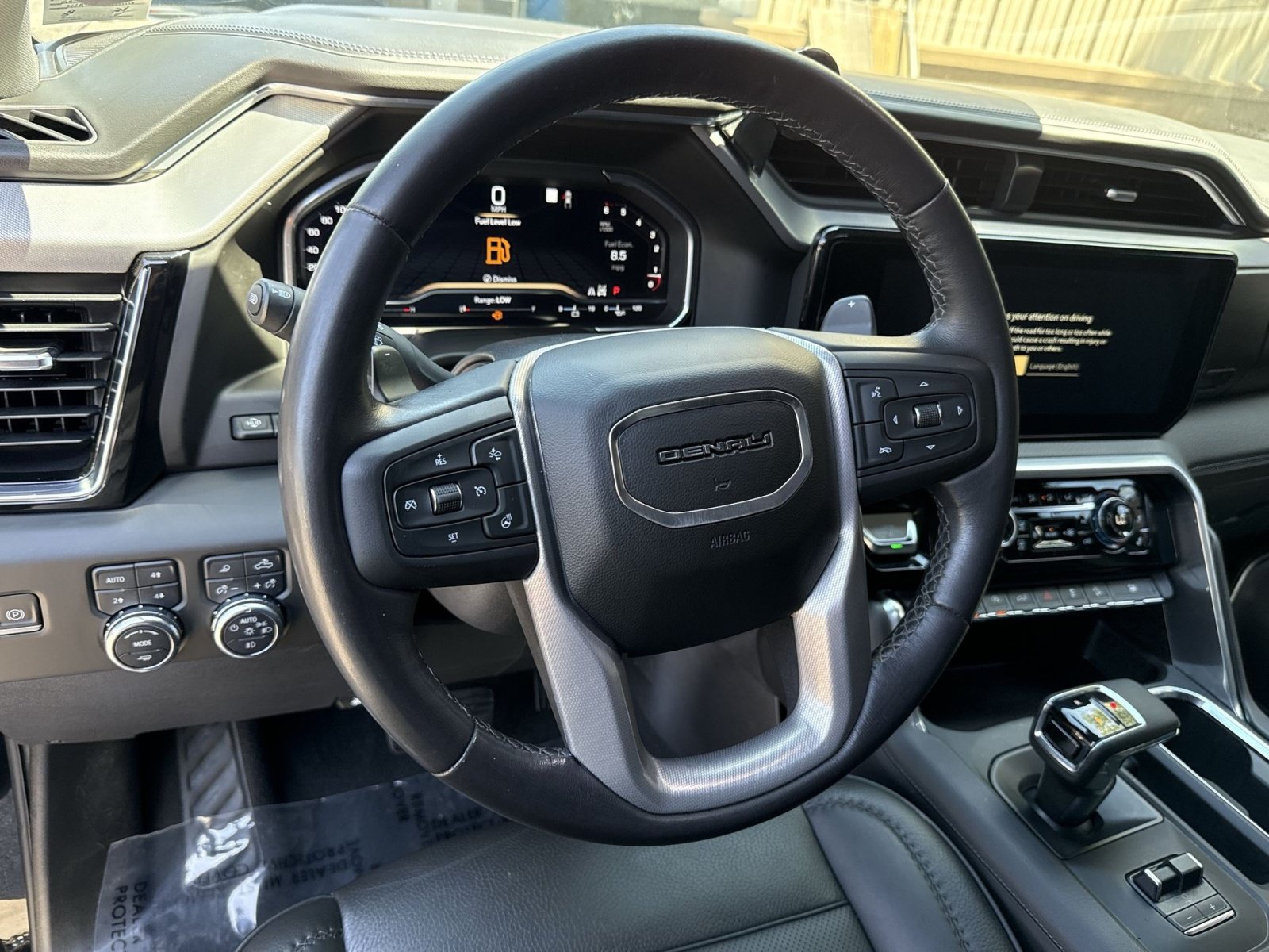 Used 2023 GMC Sierra 1500 Denali w/ Technology Package AWD/4WD image 16