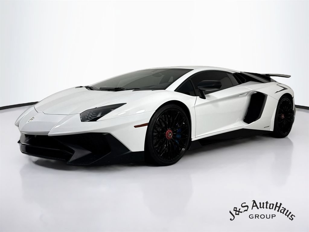 Used 2016 Lamborghini Aventador LP 750-4 Superveloce AWD/4WD image 3