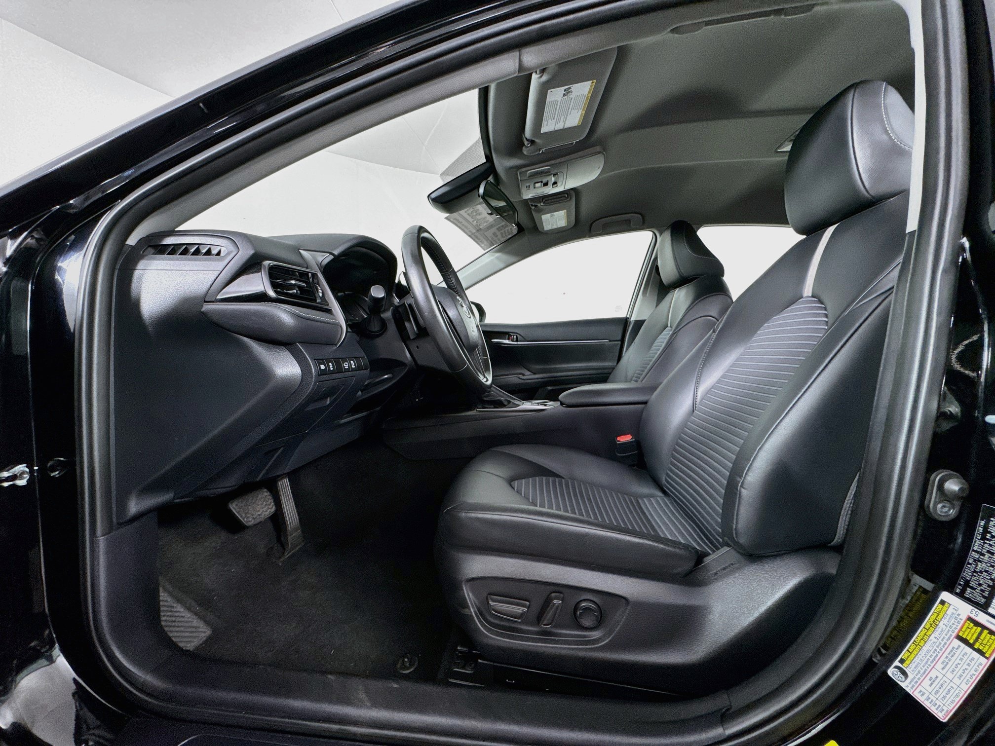 Certified 2024 Toyota Camry SE FWD image 19