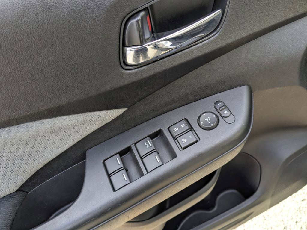 Used 2015 Honda CR-V EX image 10