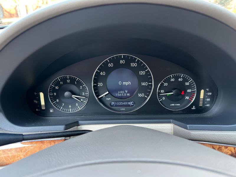 Used 2006 Mercedes-Benz E 500 Sedan image 23