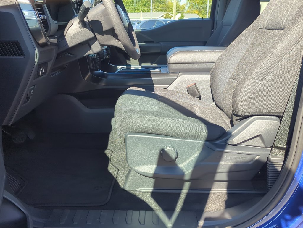 New 2026 Ford F150 STX w/ F-150 LOBO Package AWD/4WD image 6