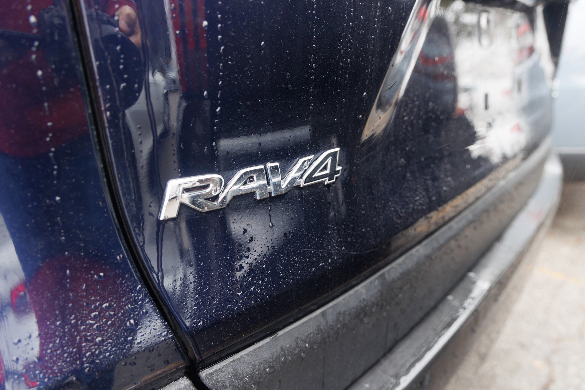 Used 2024 Toyota RAV4 Limited image 11