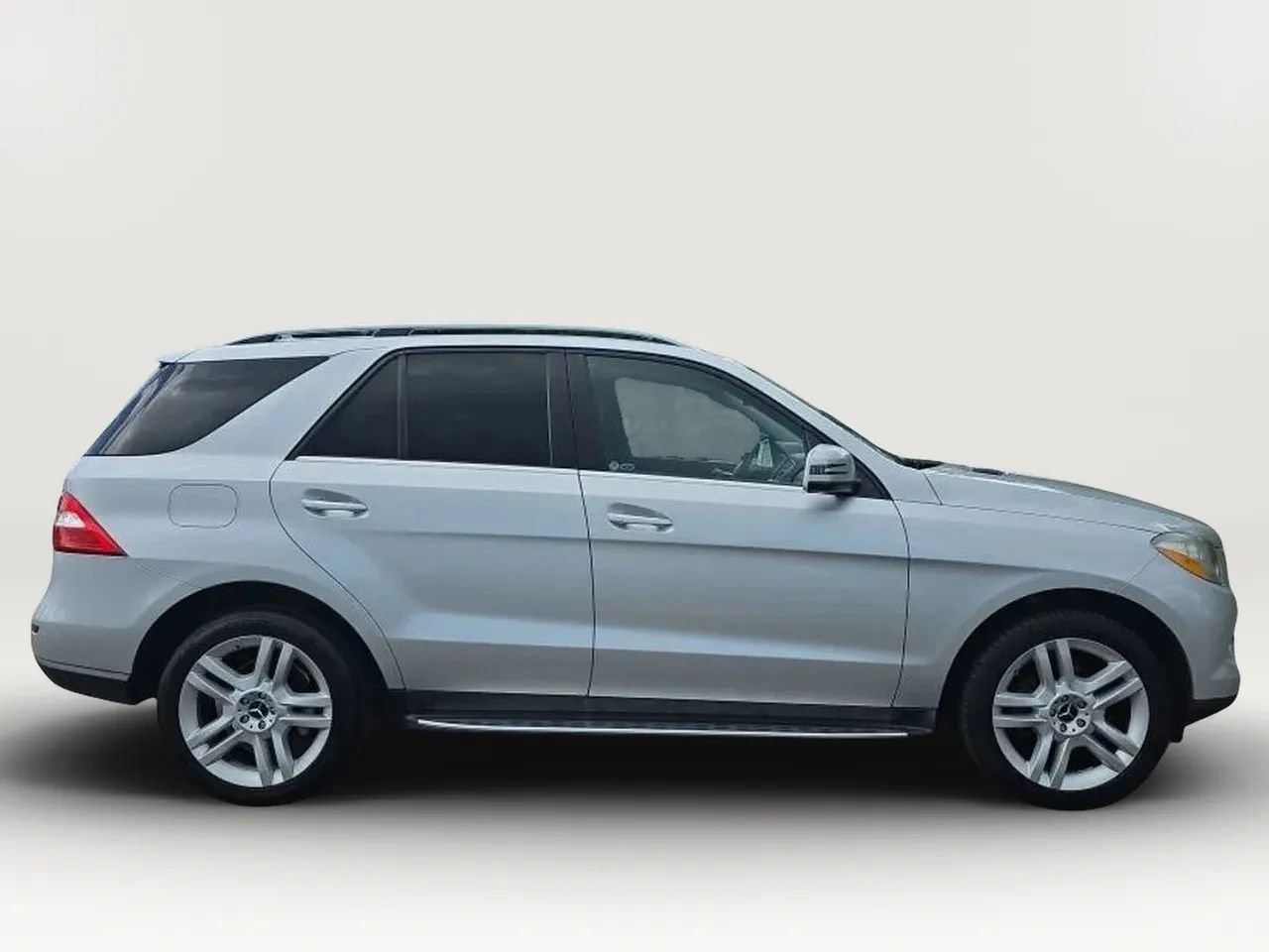 Used 2015 Mercedes-Benz ML 350 2WD image 9