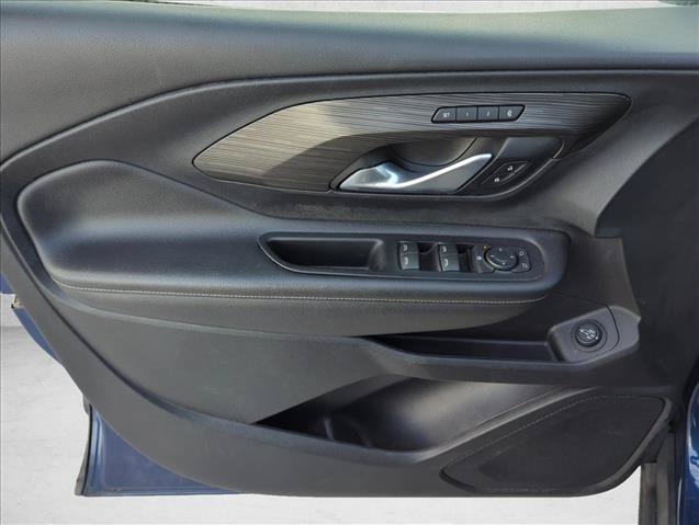 Used 2022 GMC Terrain SLT FWD image 10
