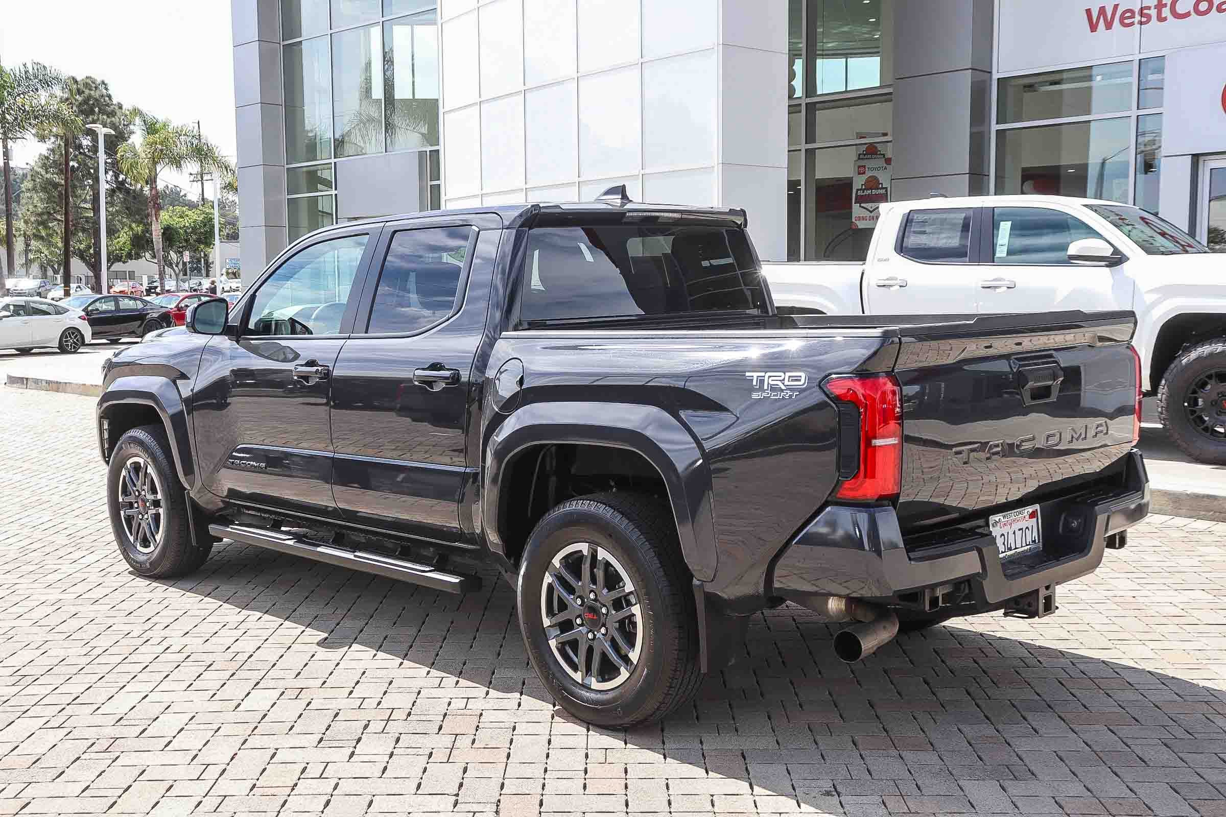 Used 2024 Toyota Tacoma TRD Sport RWD image 10