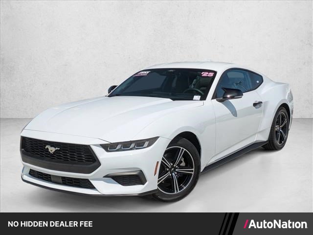 Used 2025 Ford Mustang Coupe RWD image 1
