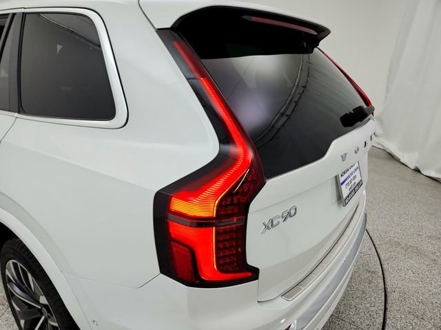 New 2026 Volvo XC90 T8 Plus w/ Protection Package Premier image 28