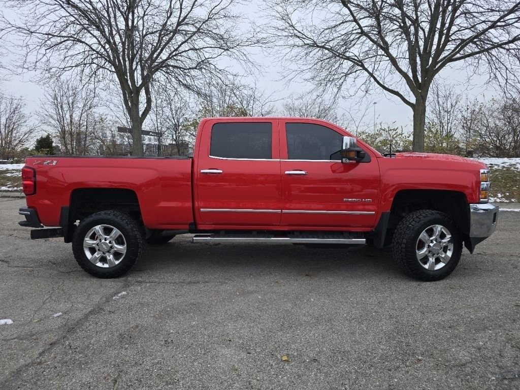 Used 2019 Chevrolet Silverado 2500 LTZ image 24