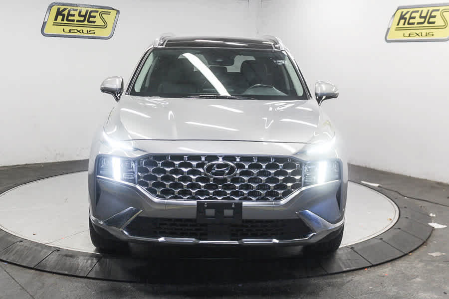 Used 2023 Hyundai Santa Fe Limited FWD image 2