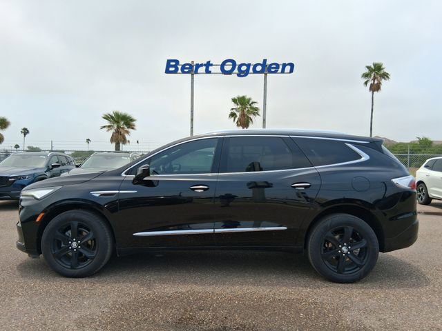 Used 2024 Buick Enclave Essence w/ Sport Touring Edition FWD image 2
