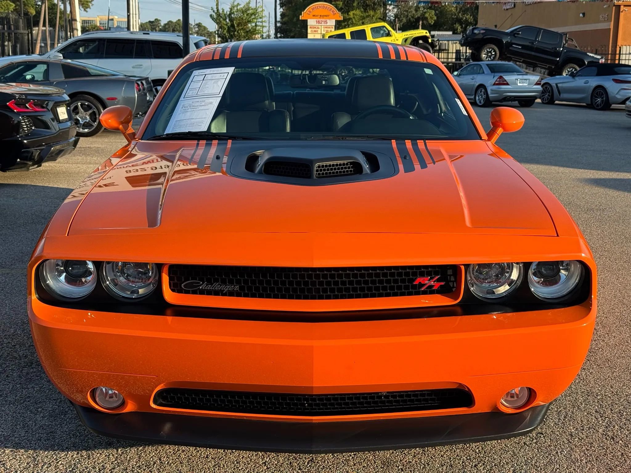 Used 2014 Dodge Challenger R/T image 2