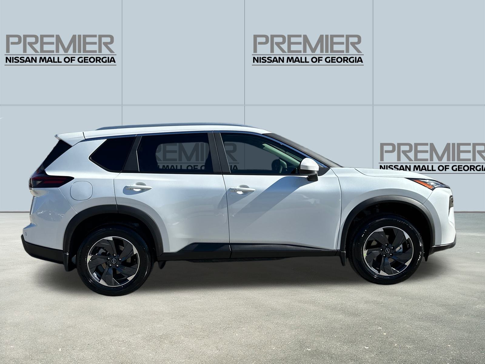 New 2026 Nissan Rogue SV w/ SV Premium Package image 4