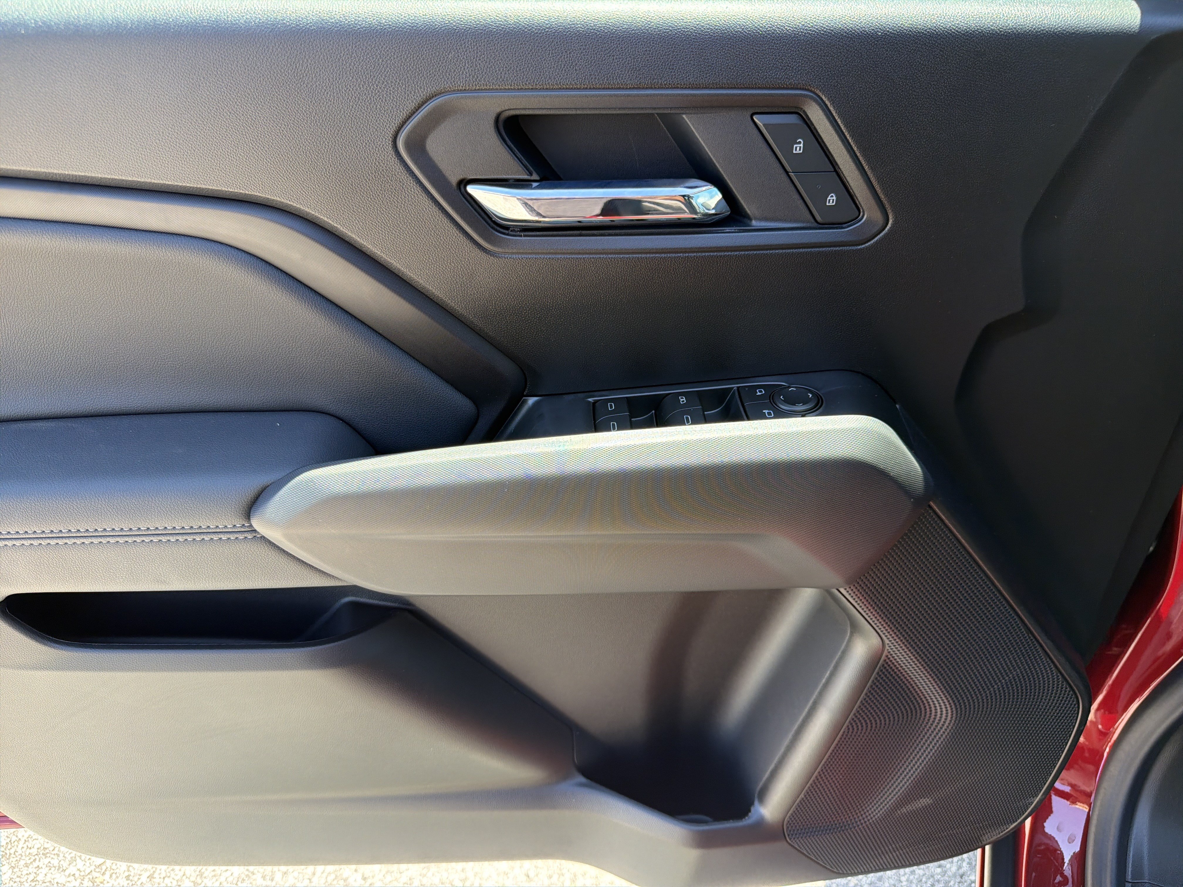 New 2026 GMC Canyon Elevation w/ Convenience Package RWD image 11