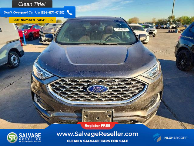 Used 2020 Ford Edge Titanium w/ Equipment Group 301A FWD image 7