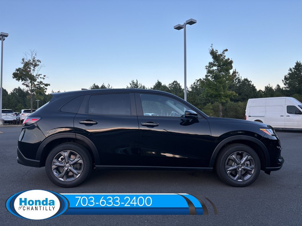 New 2027 Honda HR-V LX image 8