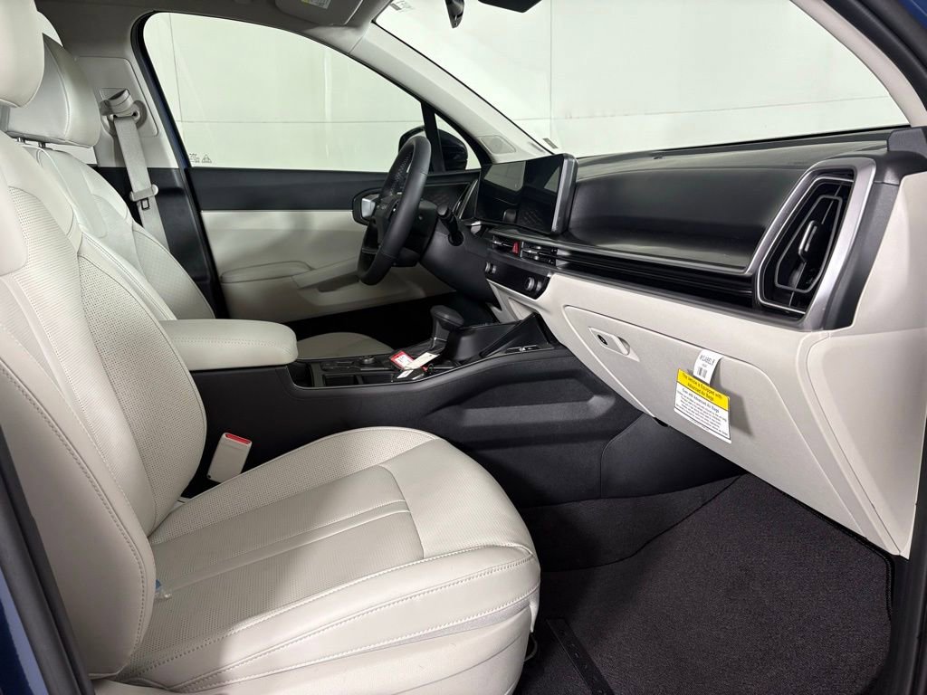 New 2026 Kia Sorento S w/ S Panoramic Sunroof Package image 14
