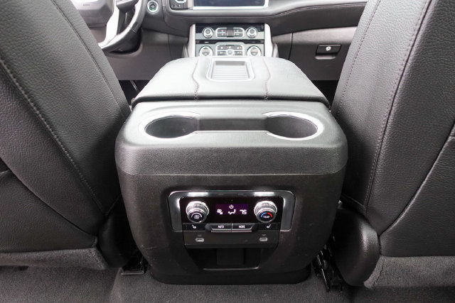 Used 2024 GMC Yukon XL Denali AWD/4WD image 29