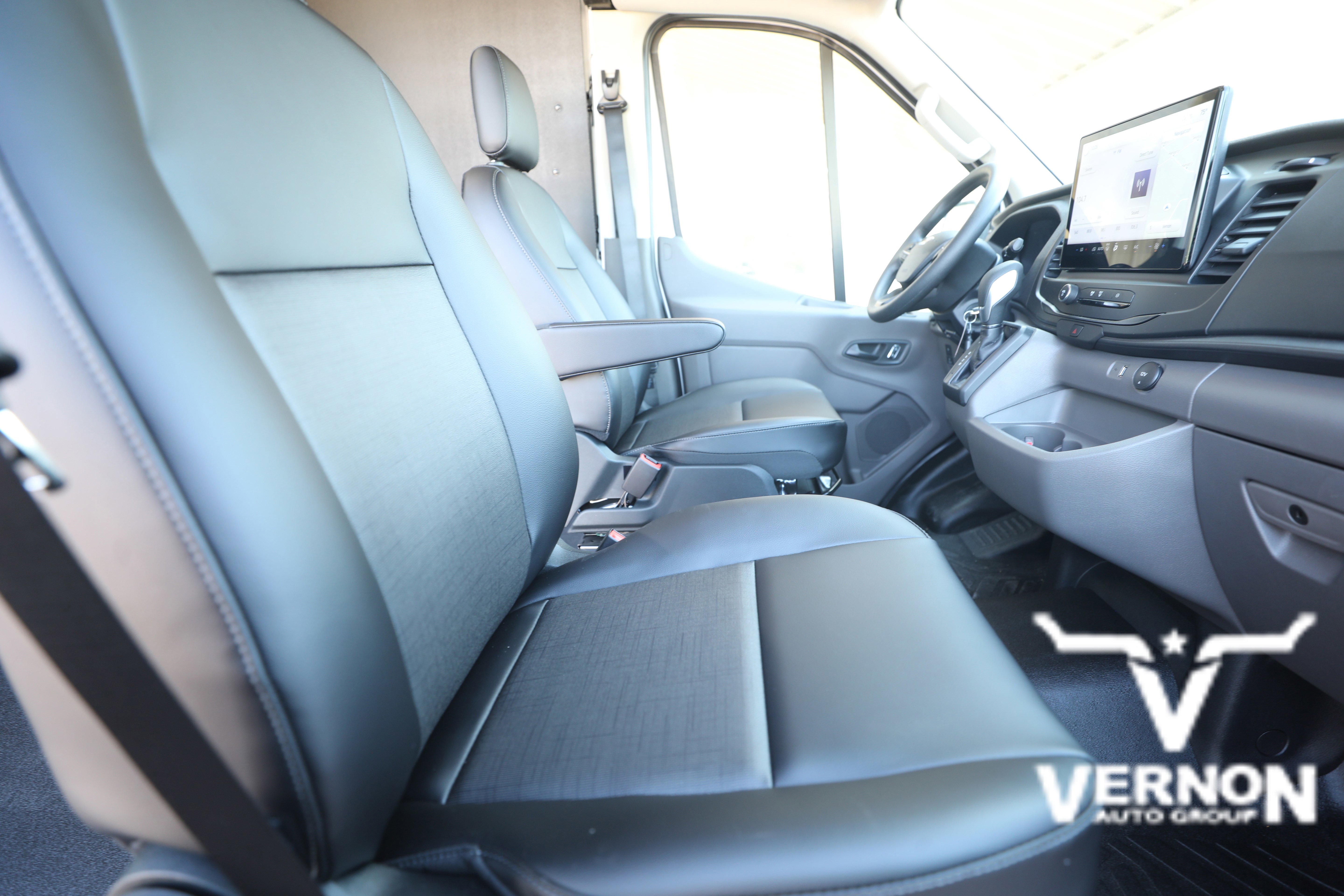 New 2025 Ford Transit 250 148 Medium Roof w/ Load Area Protection Package image 10