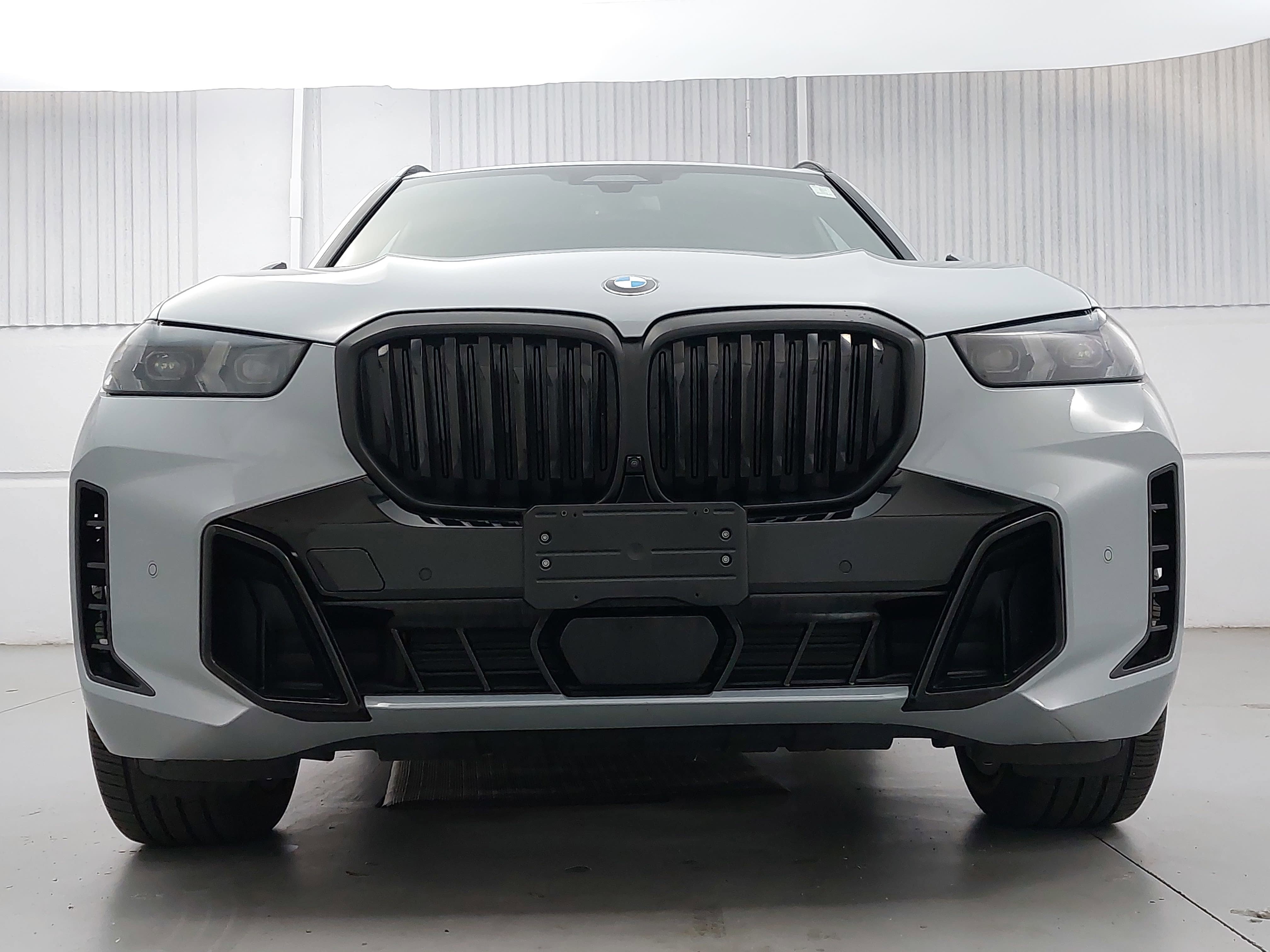 Used 2024 BMW X5 xDrive40i w/ Executive Package AWD/4WD image 10