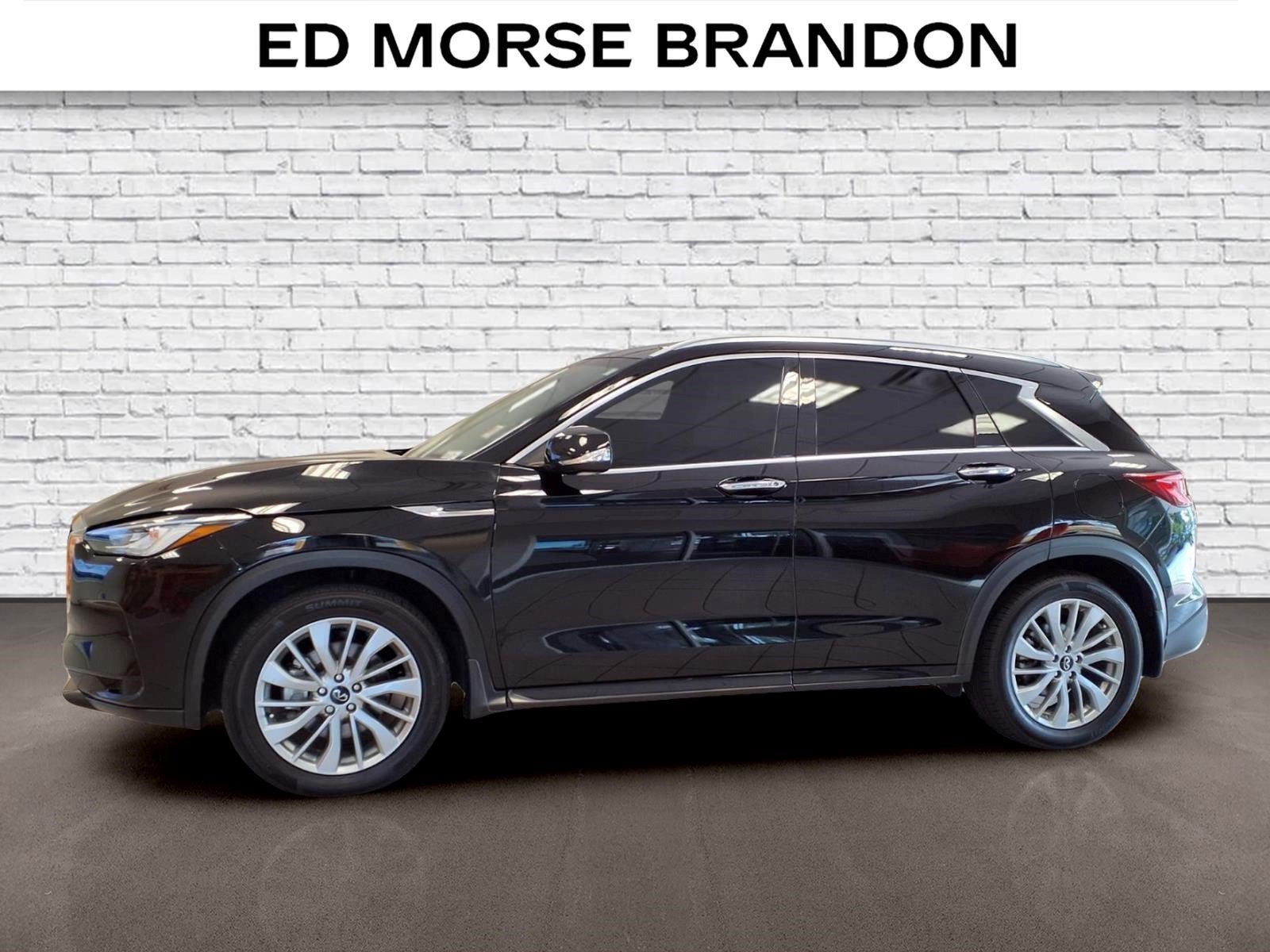 Used 2023 INFINITI QX50 Luxe w/ Cargo Package FWD video 2