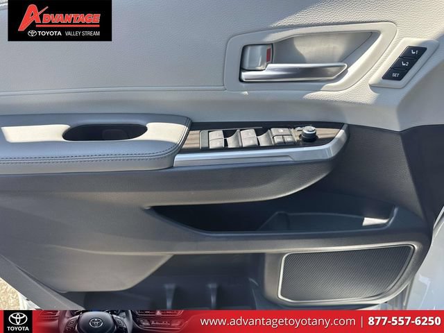 Certified 2023 Toyota Sienna Limited AWD/4WD image 22
