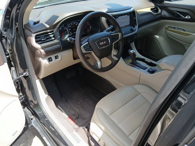 Used 2018 GMC Acadia Denali w/ Technology Package AWD/4WD image 53