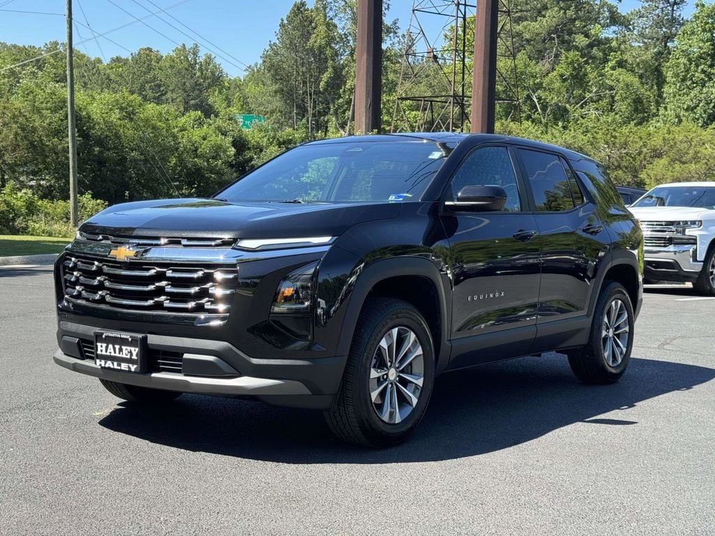 Used 2026 Chevrolet Equinox LT FWD image 25