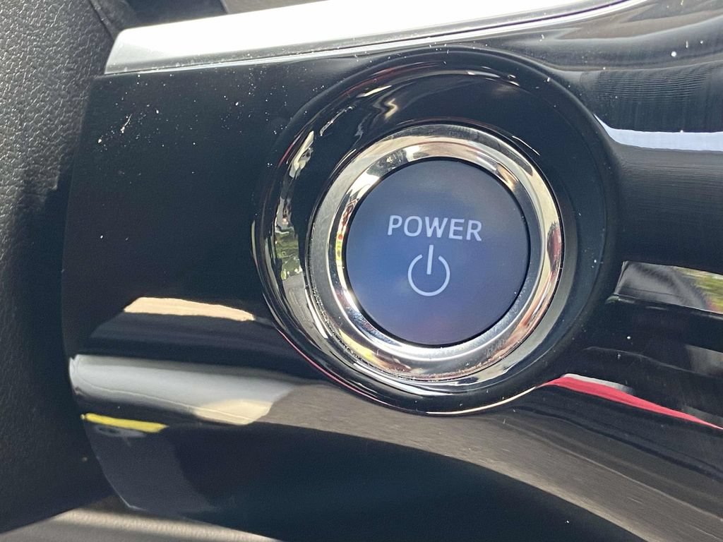Used 2019 Toyota Prius Limited FWD image 24