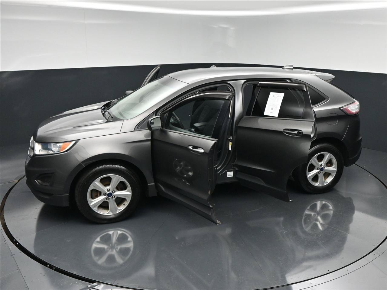 Used 2016 Ford Edge SE AWD/4WD image 37