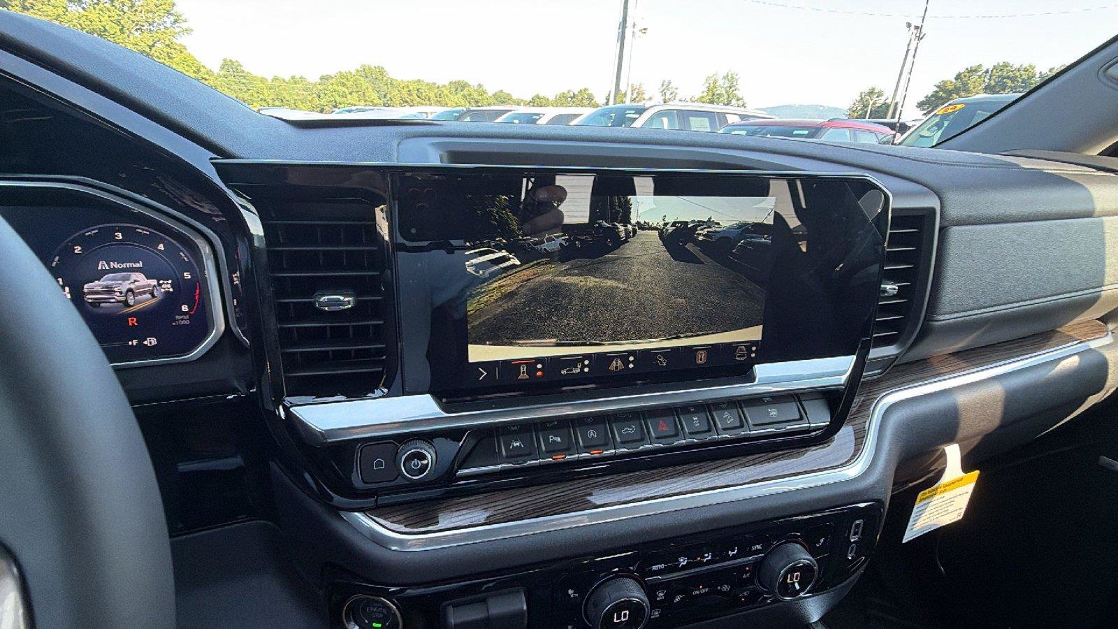 New 2026 Chevrolet Silverado 1500 RST w/ RST All Star Premium Package AWD/4WD image 23
